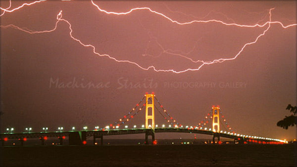 &ldquo;Horizontal Lightning&rdquo; Mackinac Bridge